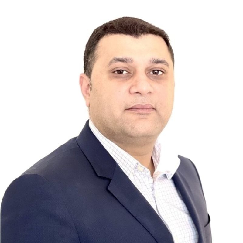 Hemesh Kapadia Hemesh Kapadia